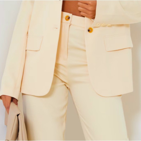 NWT PrettyLittleThing 2 Piece Suit Blazer Trousers Set Office Off White Buttons - Picture 5 of 13
